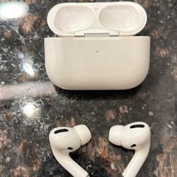 Apple AirPod Pros