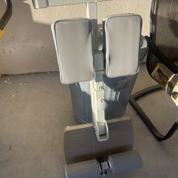 Sissy Squat Machine