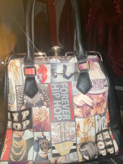 HIP HOP STYLE PURSE 👛