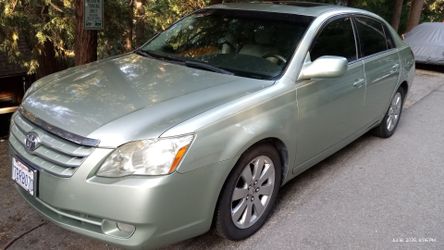 2007 Toyota Avalon XLS - Low miles, Registered, Clean Title!