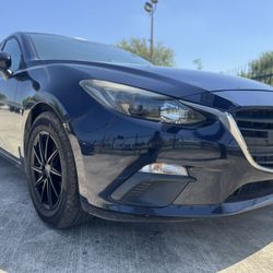 2014 Mazda 3!! Financiamiento En Casa