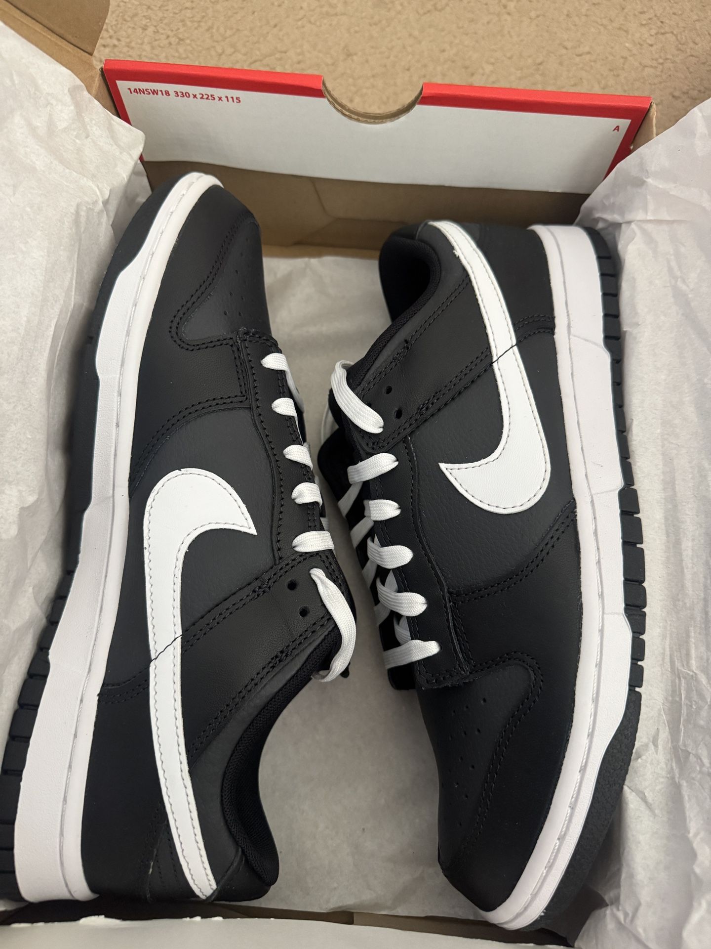 Nike Dunk Low Black White