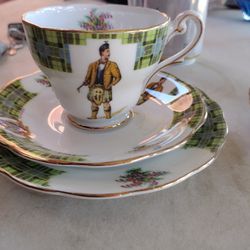 Vintage Royal Standard Bonnie Scotland Teacup & Saucer - Bone China

