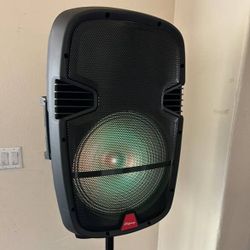 Wireless Speaker System 15” Woofer With Mic 