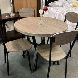 Dinnete Small