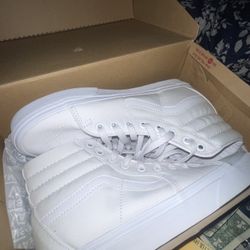 Size 9 New In The Box vans