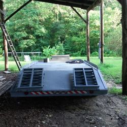 All Steel, 3 axel , Beaver Tail Trailer 