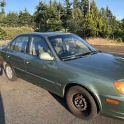 2004 Hyundai Accent