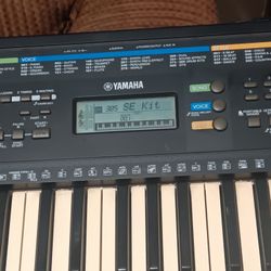 Yamaha Pro Keyboard Music Maker 