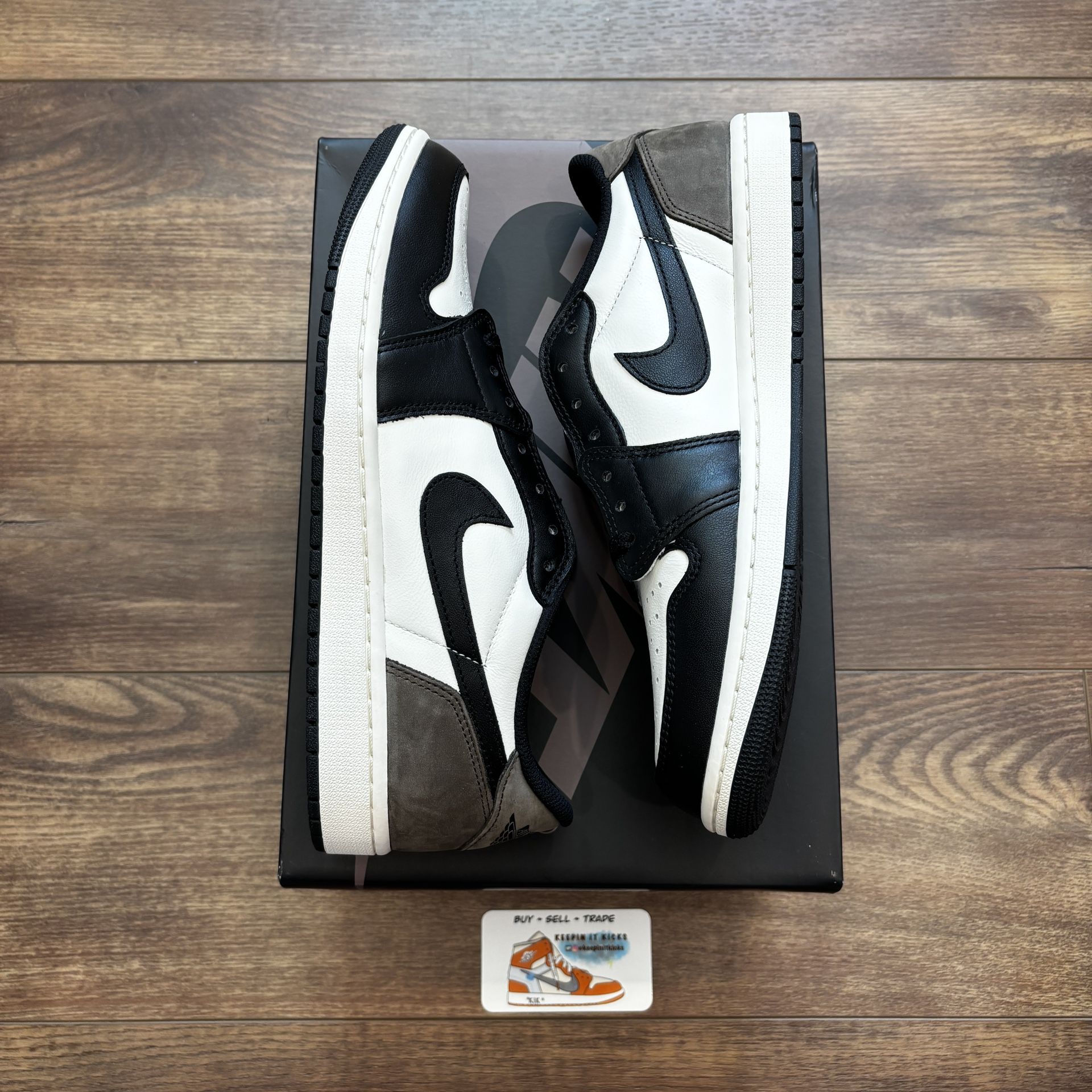 Brand New - Jordan 1 Low Mocha