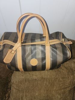 Beautiful VINTAGE 1990'S FENDI Duffle Bag.