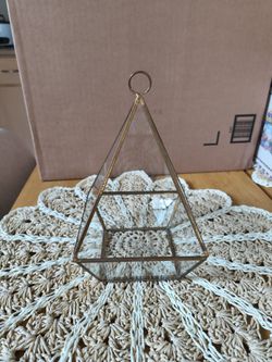 Glass Plant Holder