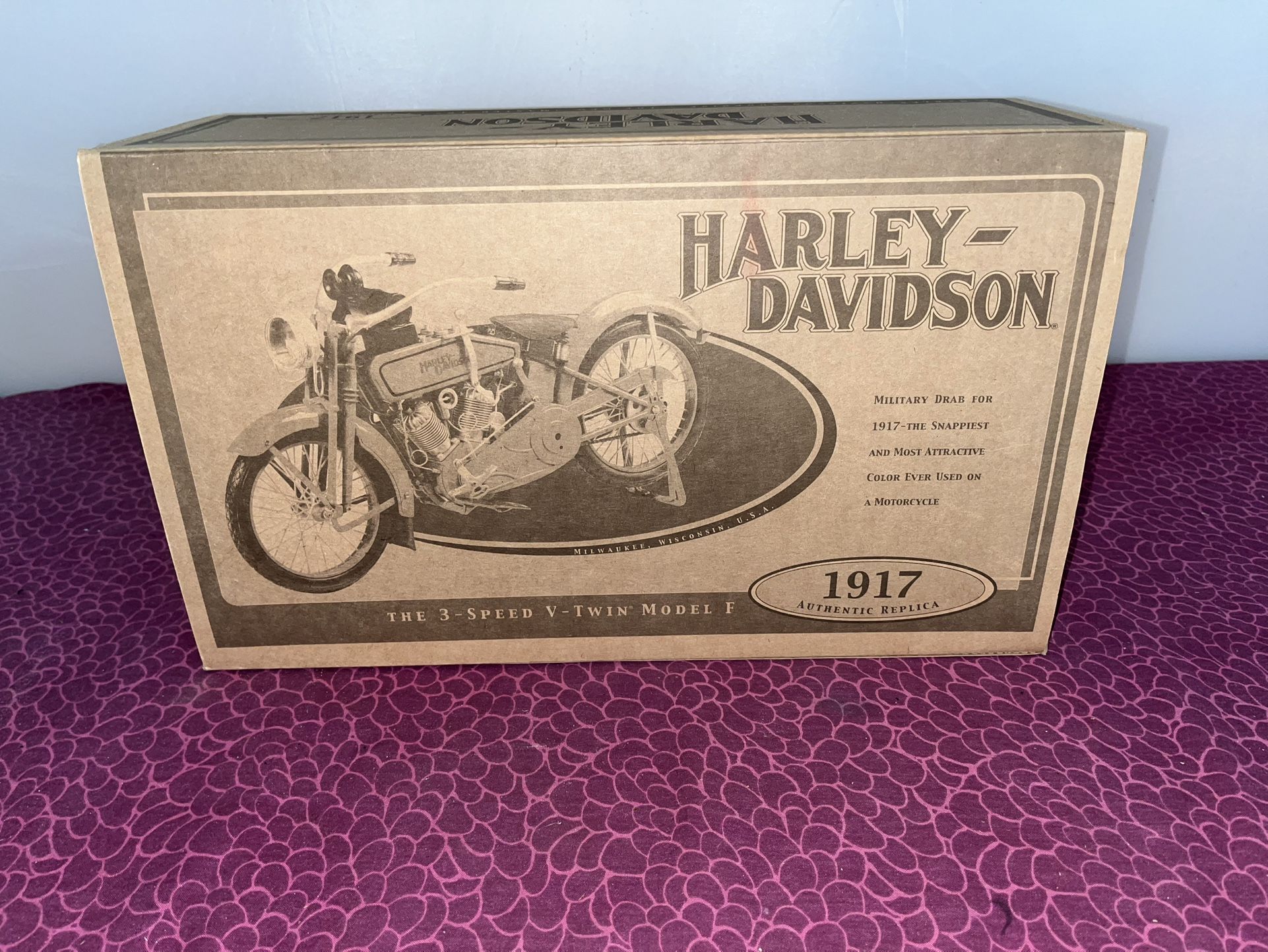 Xonex 29006 Harley Davidson 1917 V-Twin Model F Limited Edition 1:6 Scale
