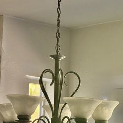 Kitchenette chandelier