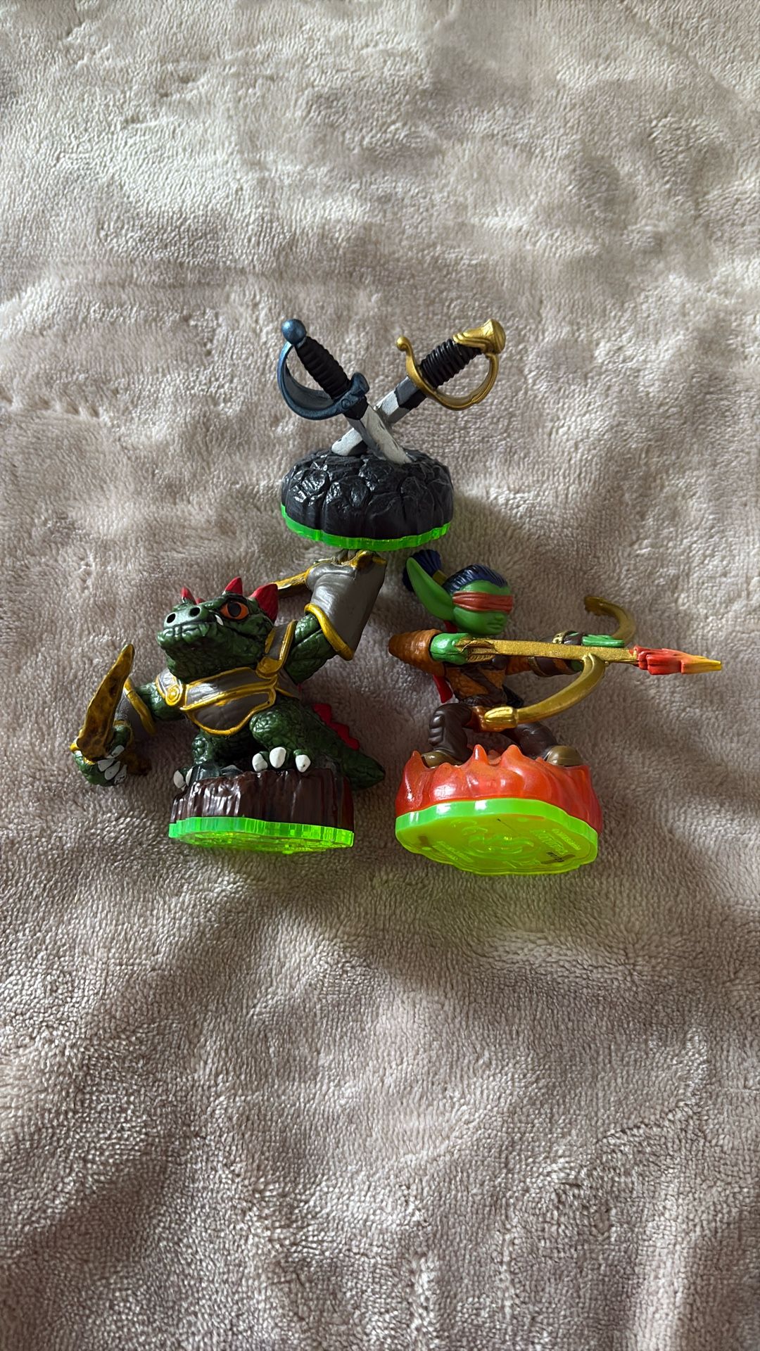Skylanders Spyro’s Adventure: Dino-Rang, Flame Slinger & Ghost Swords