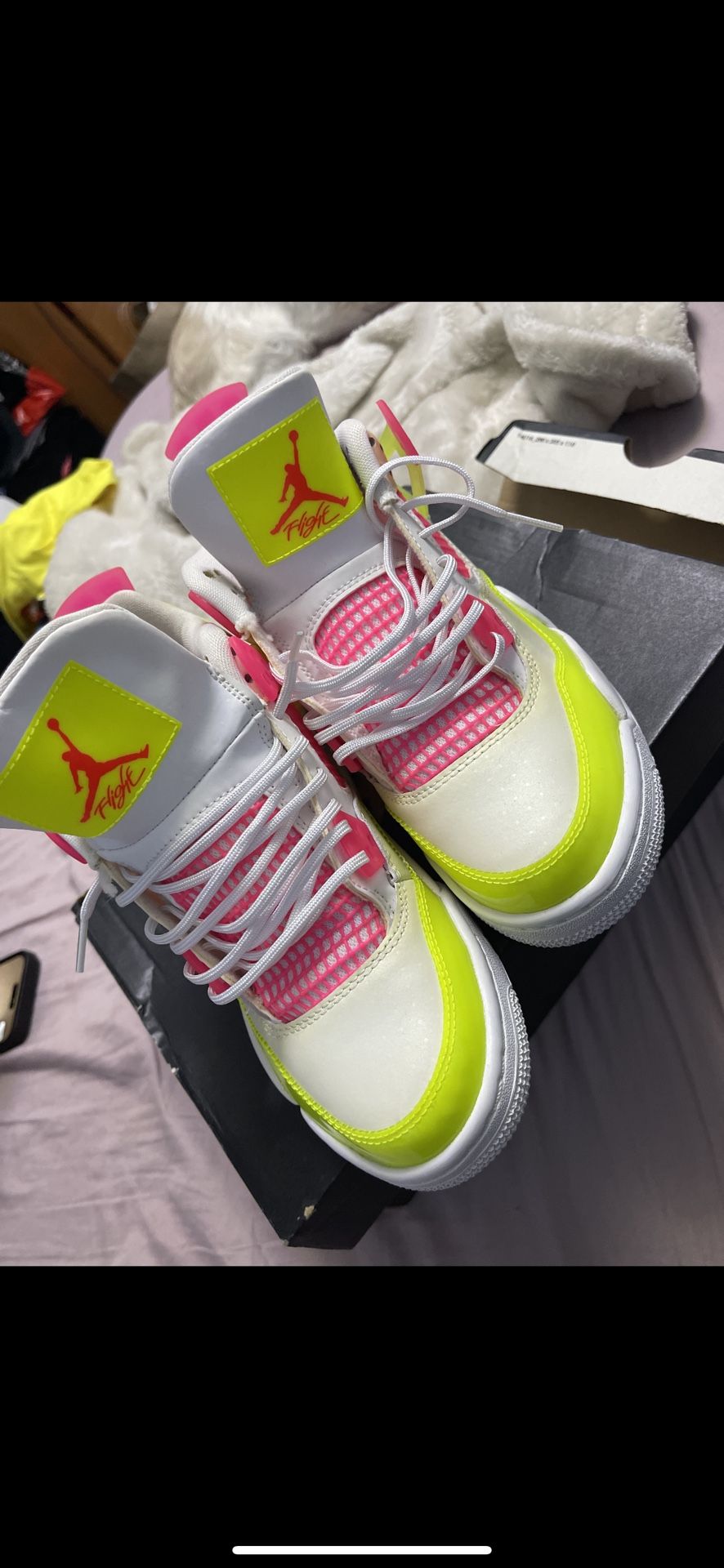 LEMON VENOM 4s