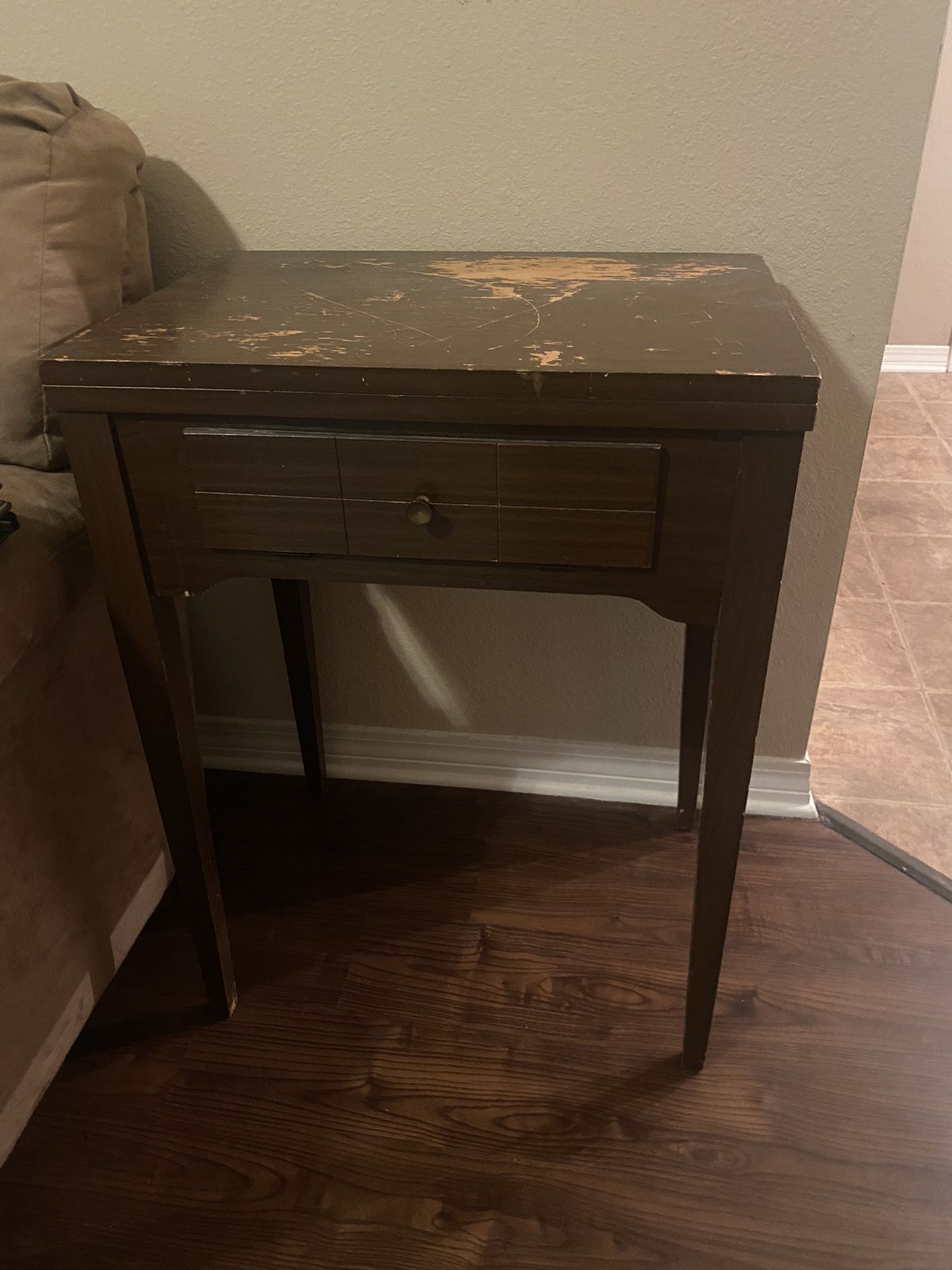 Sewing Machine Table 