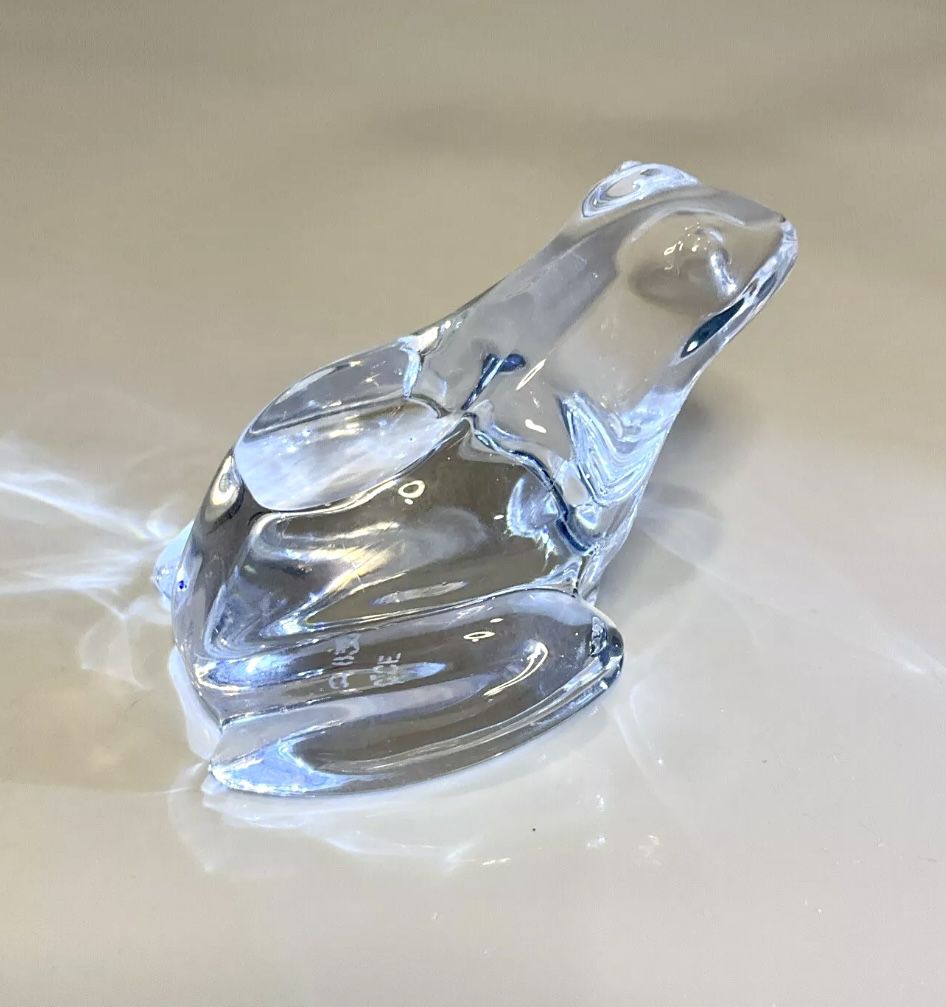 Beautiful  FC 83 France Crystal Frog  Paperweight Figurine! 