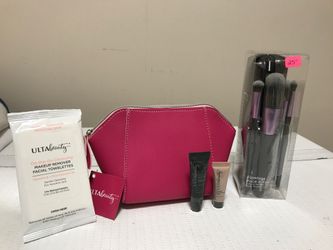 New Ulta Make-Up Brush Set with FREE Make-up Bag & Make-up