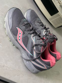 Saucony Cohesion Trail Running Sneakers