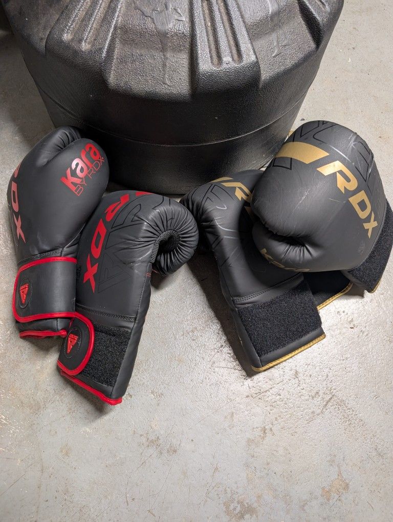Dripex Free Standing Boxing, Sparing Bag With Boxing Gloves