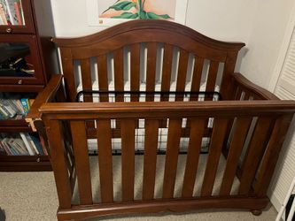 Baby Crib & Mattress