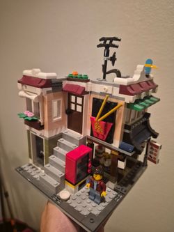 Lego Downtown Noodle Shop