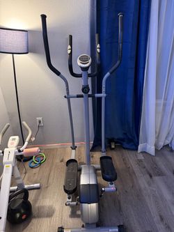 Elliptical Trainer Machine