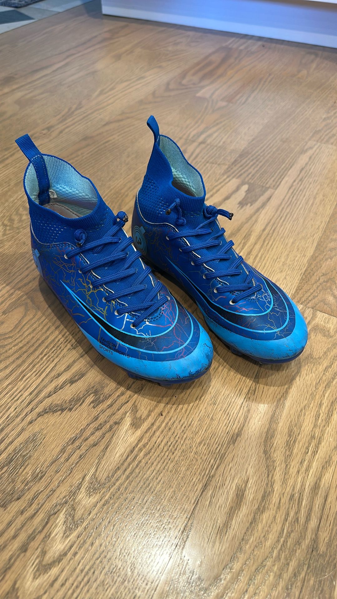 slip-on soccer shoes