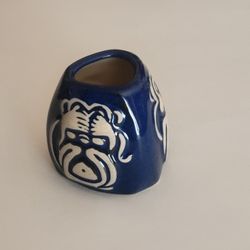 3 Wise Monkeys Hear Speak See No Evil Canadian Art Pottery Blue Vase Cup 
CPNP. Pre-owned, very good shape, no chips or cracks. please see photos 
for