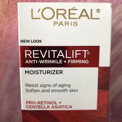L'Oreal Paris Anti-Wrinkle + Firming Day Face Moisturizer, Revitalift, 1.7 oz.