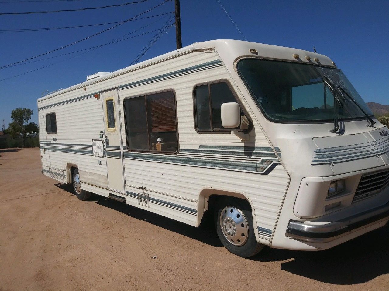 Malibu by cobra RV motorhome chevy 454 engine