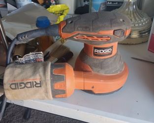 RIDGID 5in 120V Random Orbit Sander (R26011)