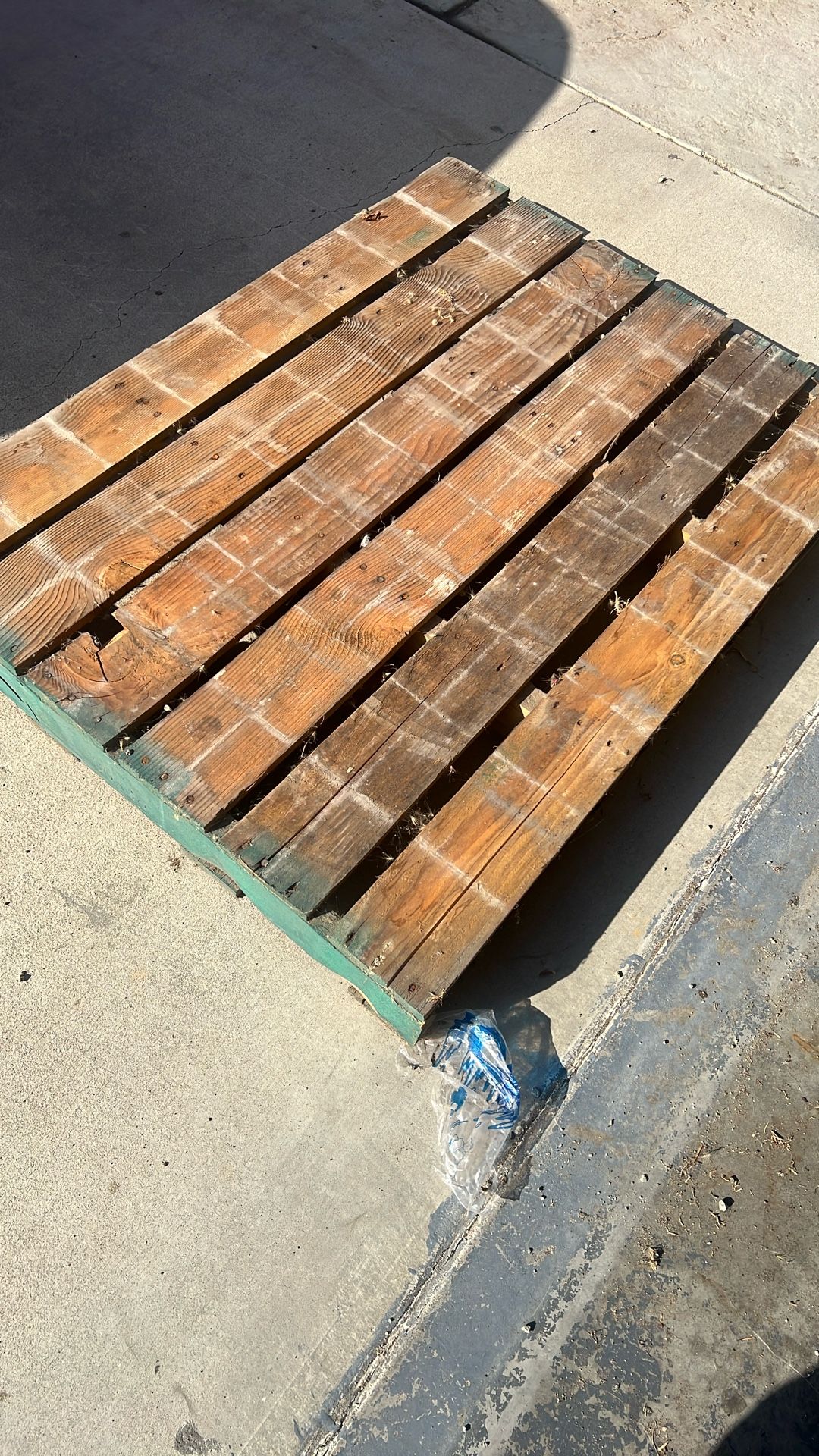 Free Pallets