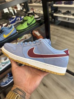 Nike SB Dunk Low Philadelphia Phillies 