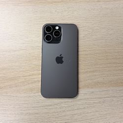 iPhone 15 Pro Max - Unlocked - 512GB 