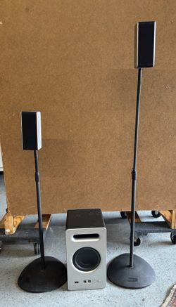 Sanus VuePoint Speakers With Stands & Woofer