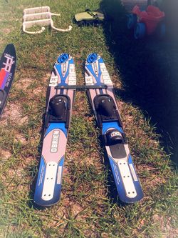 Pair of training water skiis