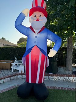 Independence Day Inflatable, 12 ft.