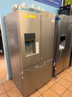 Frigidaire Refrigerator 28 Cu Ft Stainless Steel