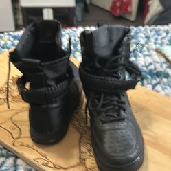 Nike Air Force1 Sf Boots Size 7 Woman’s