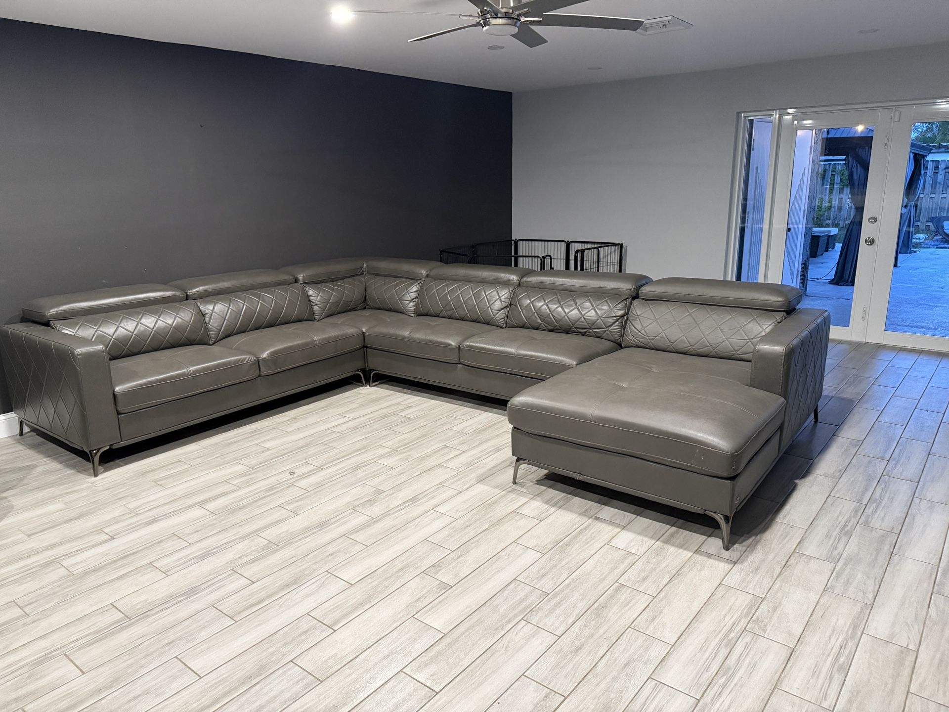 Sectional Sofa