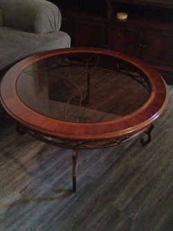 Coffee table and side table