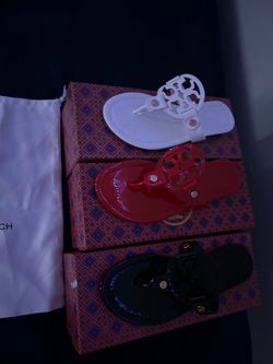 Tory Burch sandals / size in description