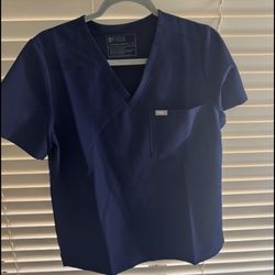 FIGS Navy Blue Medium Women Catarina Top