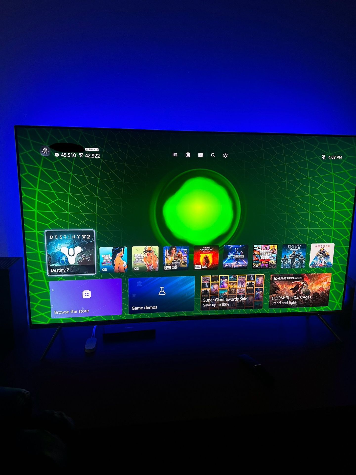 Flatscreen TV