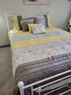 Metal platform bed frame -MOVING SALE!