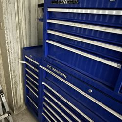 US General Tool Box W/all Tools