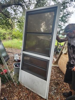 Screen door