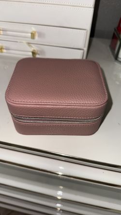 New Jewelry Storage Box - Travel Size (Pink)